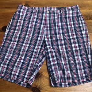 Vineyard vines men’s shorts 38
